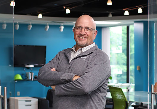 COO Bob Kernen in the jācapps Bingham Farms office.